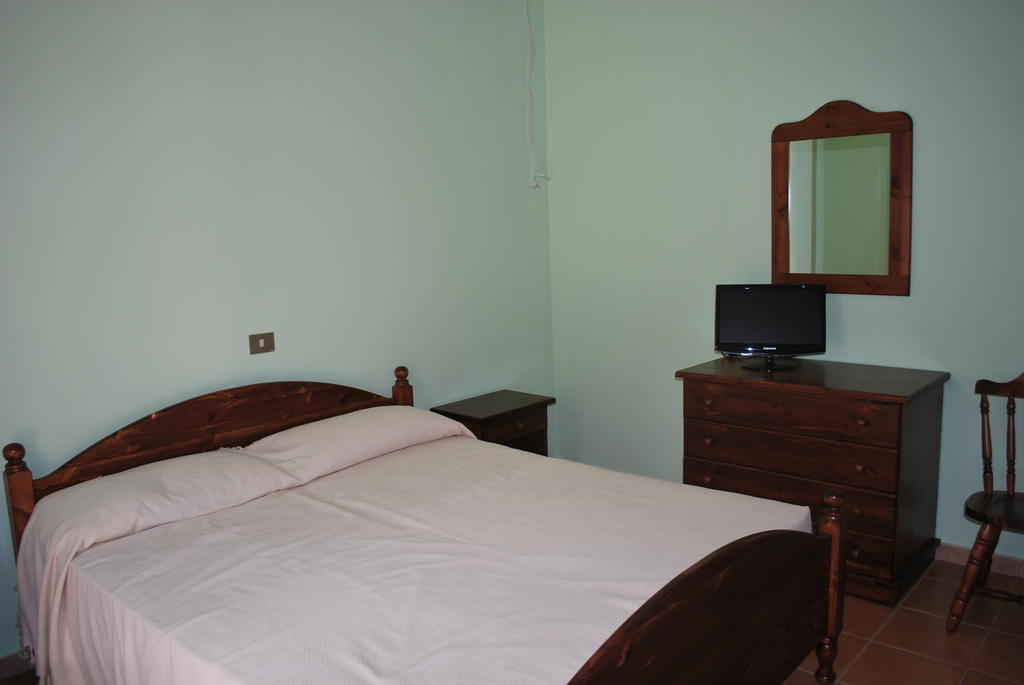 Punto Di Ristoro Uttolo Bed & Breakfast Baunei Exterior photo